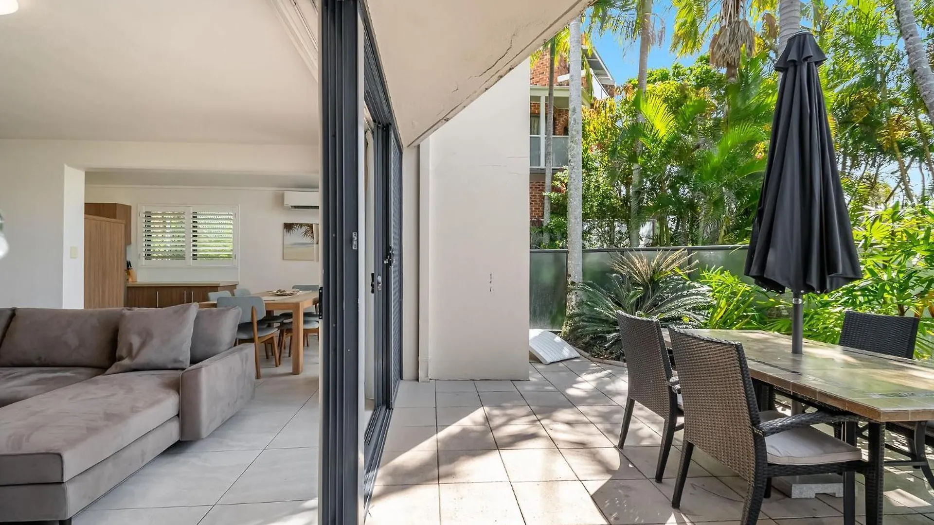 Byron Bay Beachfront Holiday Apartments Resort Byron Bay