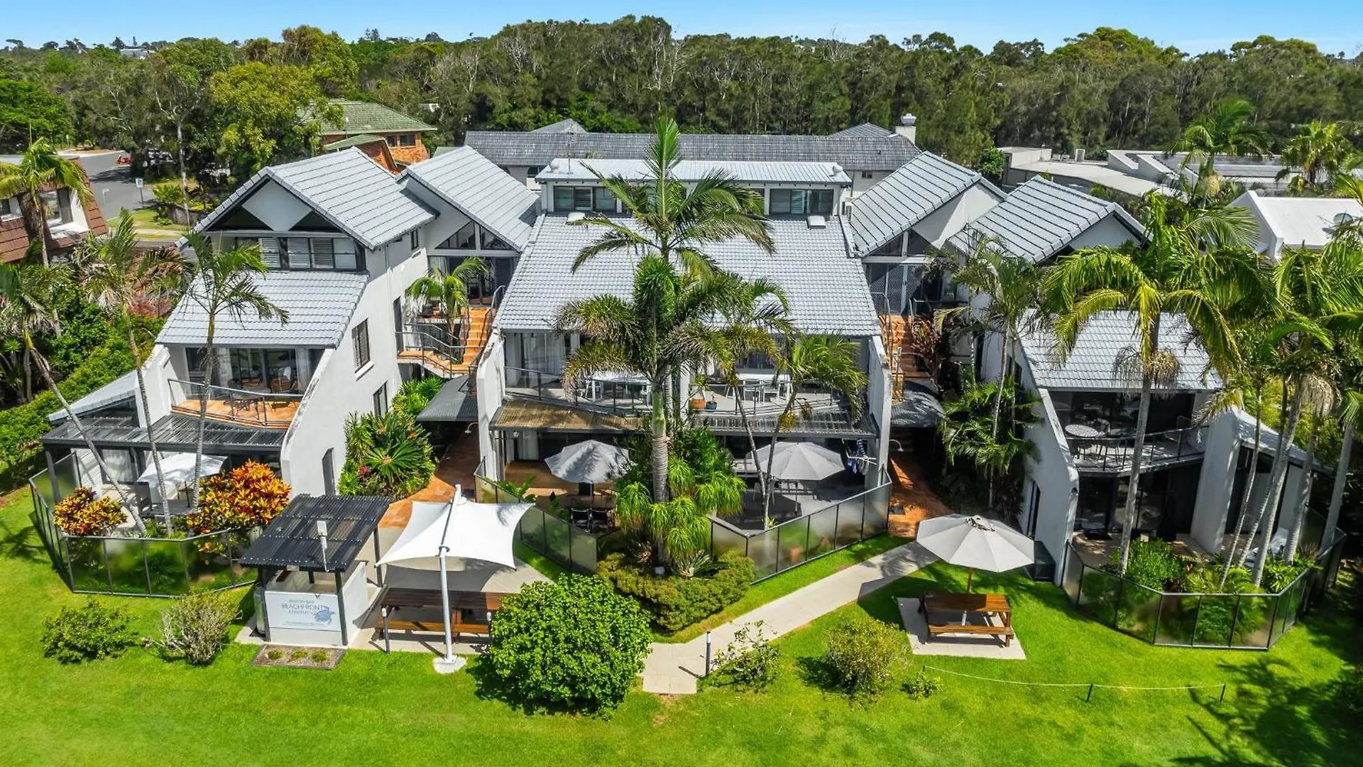 Byron Bay Beachfront Holiday Apartments
