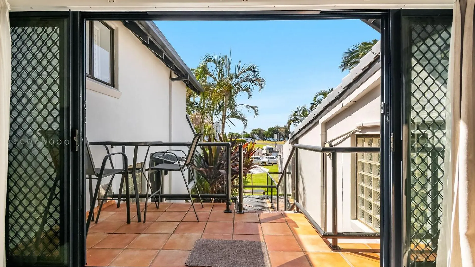 Byron Bay Beachfront Holiday Apartments