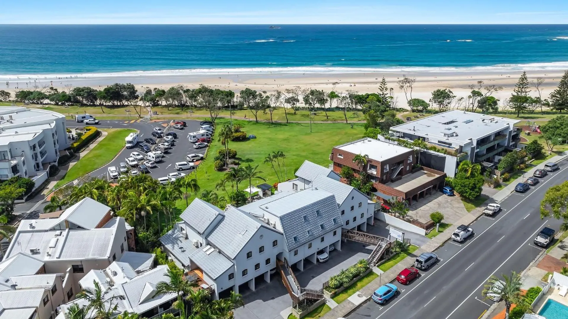 Byron Bay Beachfront Holiday Apartments