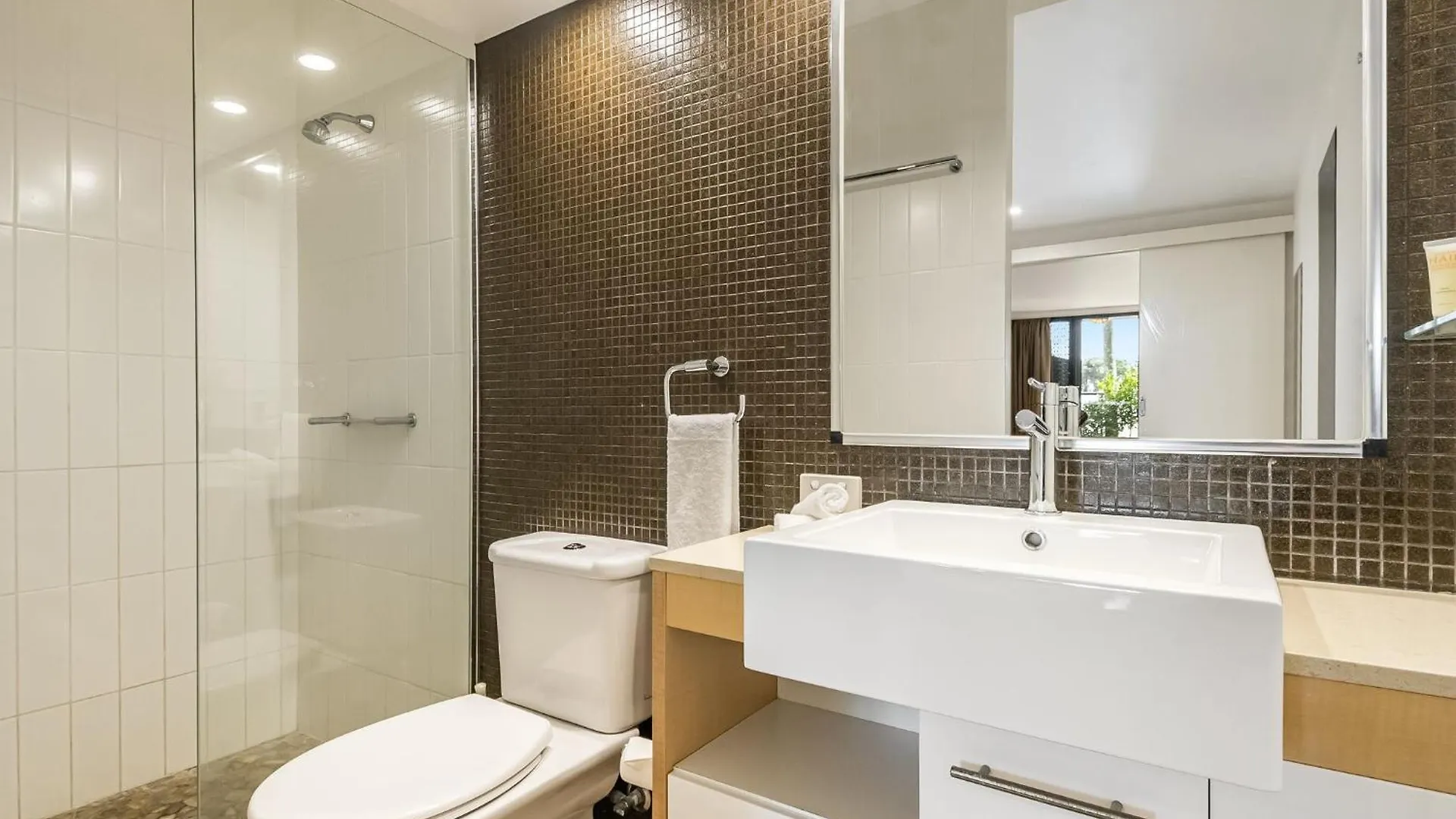 Byron Bay Beachfront Holiday Apartments Resort